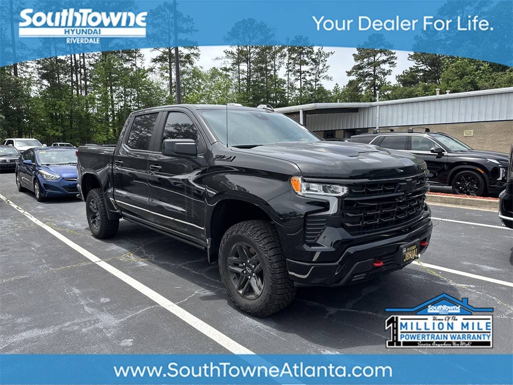 2024 Chevrolet Silverado 1500 LT Trail Boss — Pickup Truck — 4,517 mi — Riverdale, GA