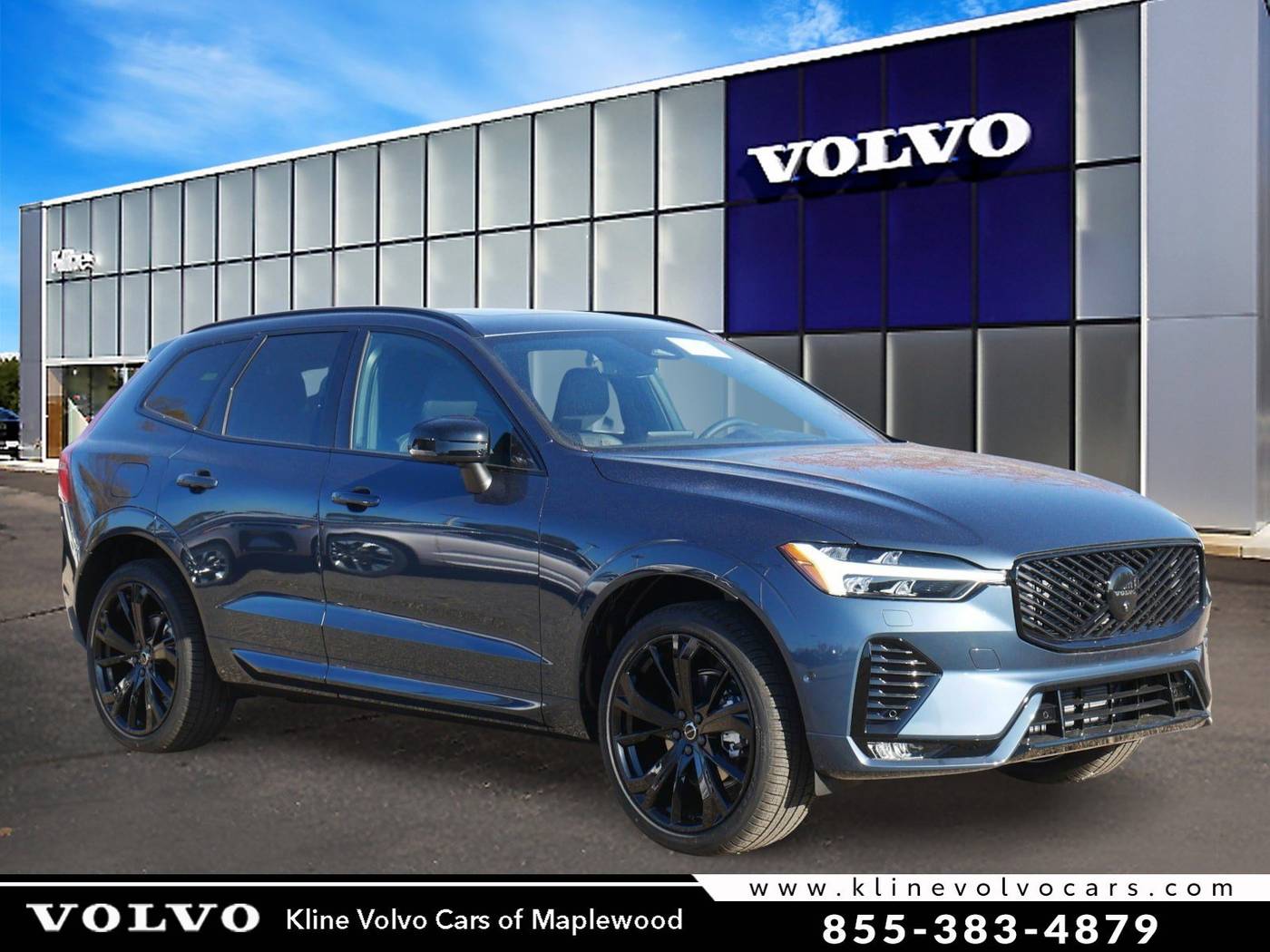2026 Volvo XC60 B5 Ultra Black Edition