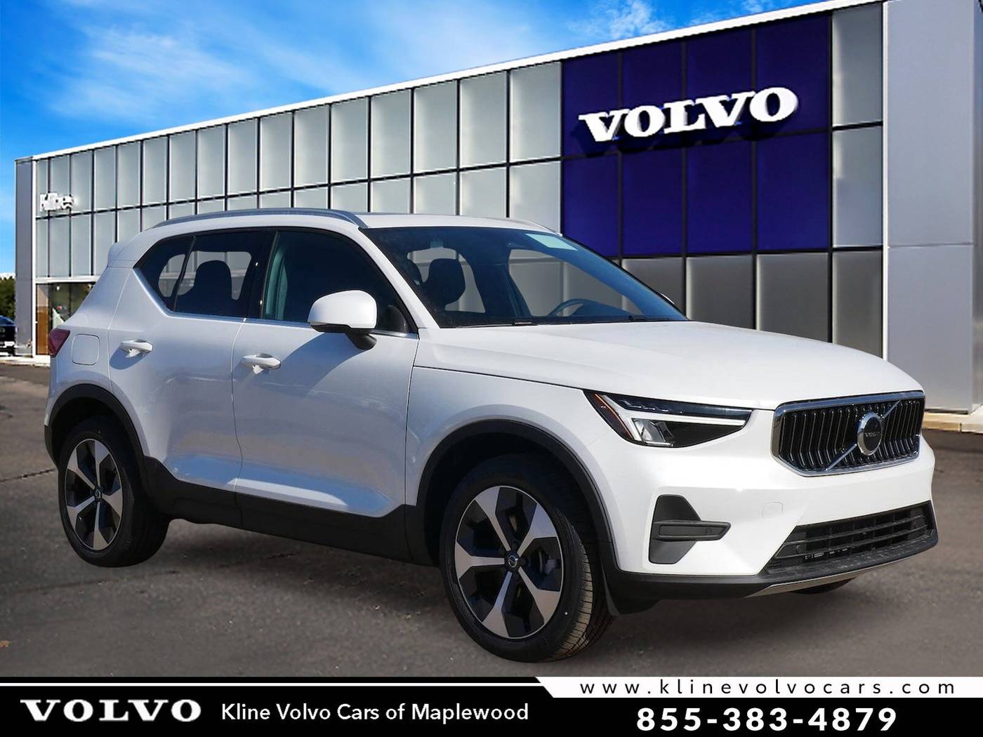 2025 Volvo XC40 B5 Core Bright Theme