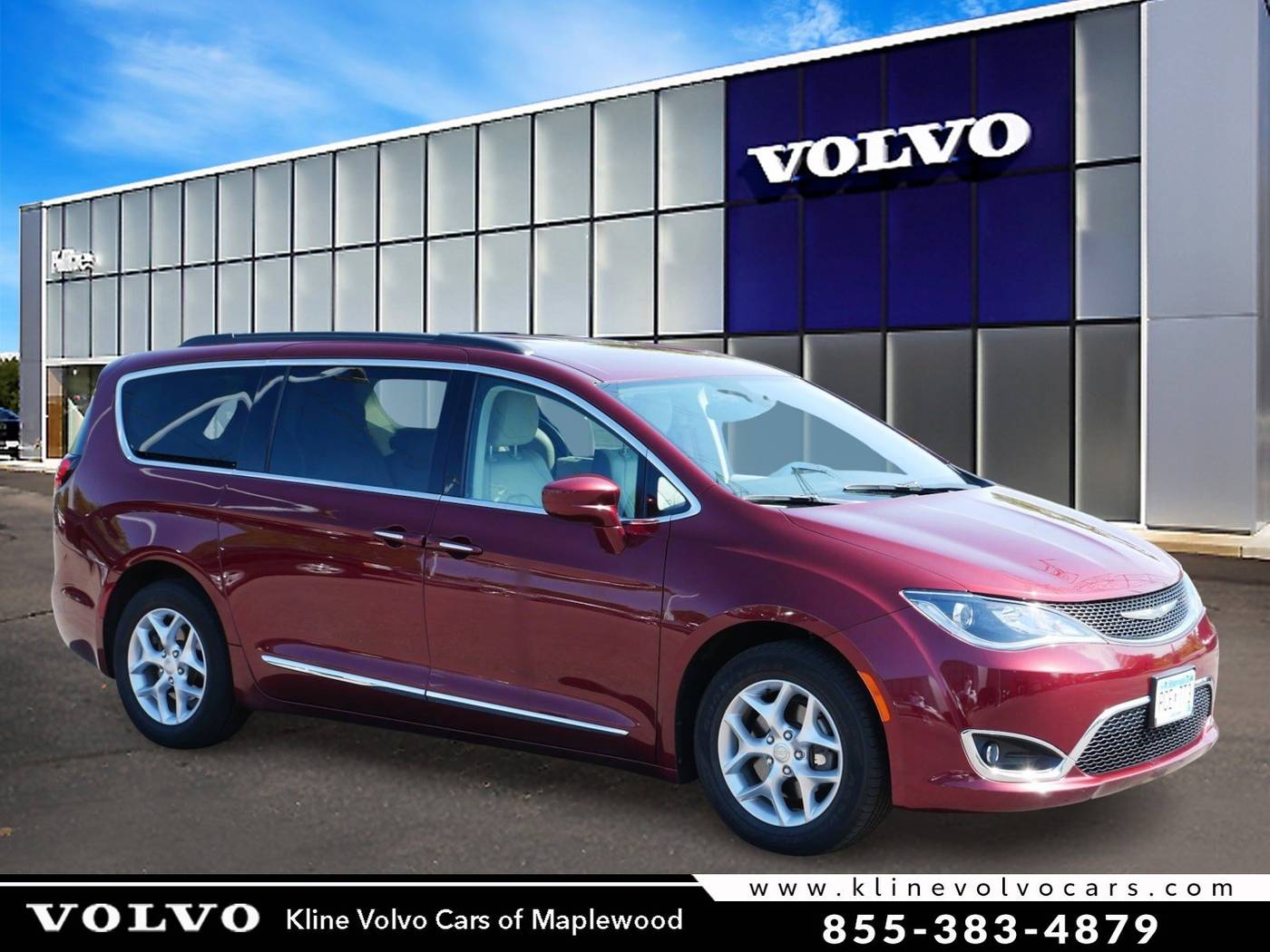 2017 Chrysler Pacifica Touring L — Minivan — 84,784 mi — St Paul, MN