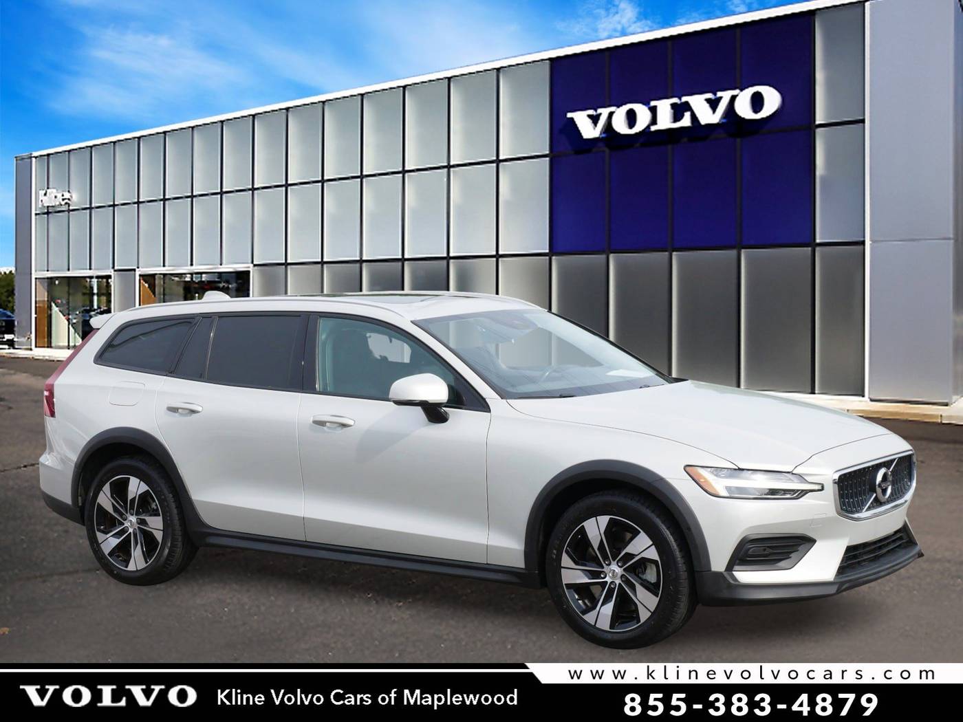 2020 Volvo V60 Cross Country T5 — Wagon — 62,179 mi — St Paul, MN