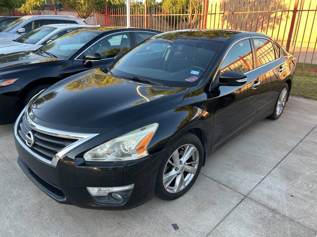 2015 Nissan Altima 2.5 SV — Sedan — 81,401 mi — Lewisville, TX