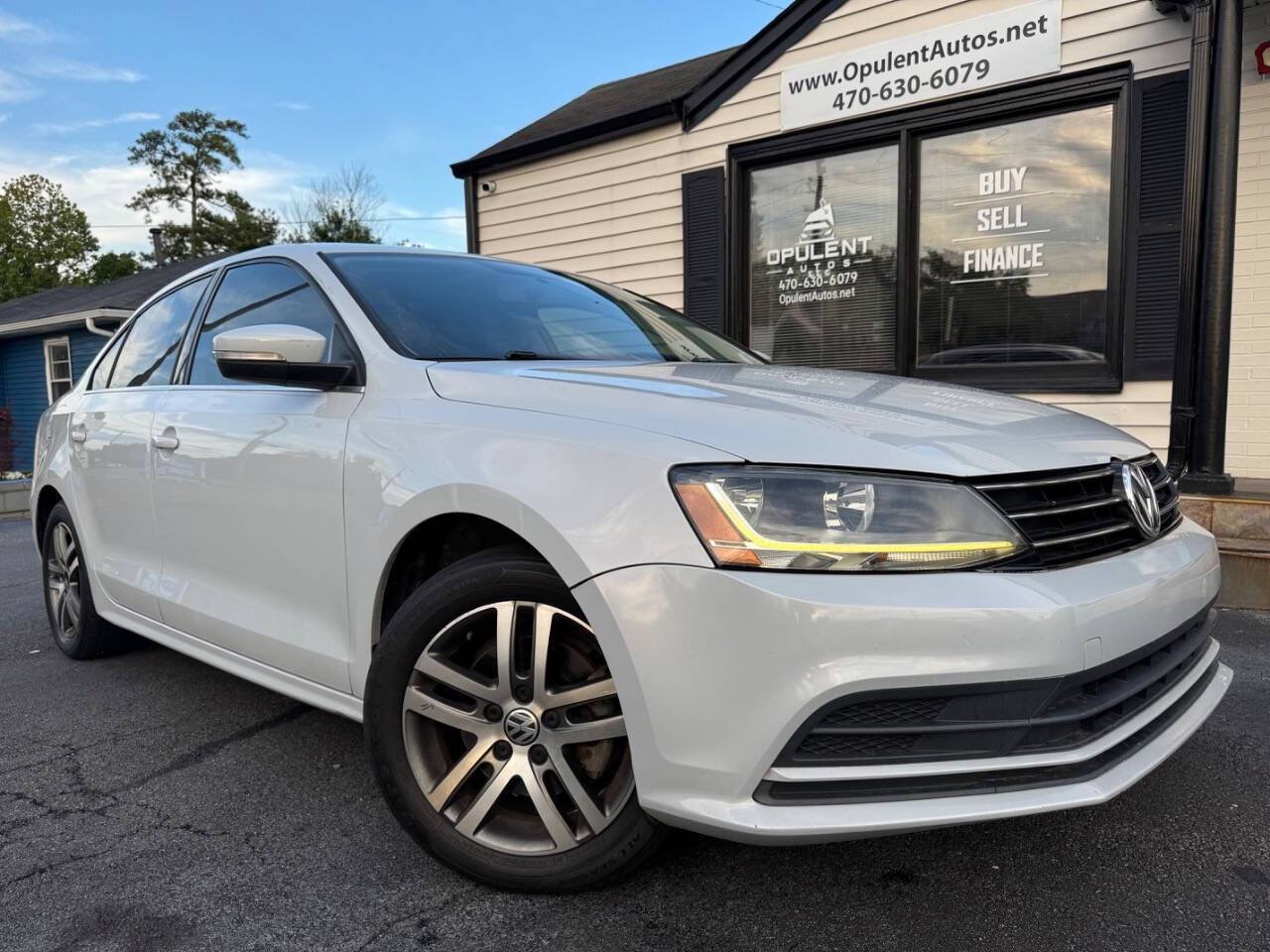 2017 Volkswagen Jetta 1.4T SE — Sedan — 108,808 mi — Marietta, GA