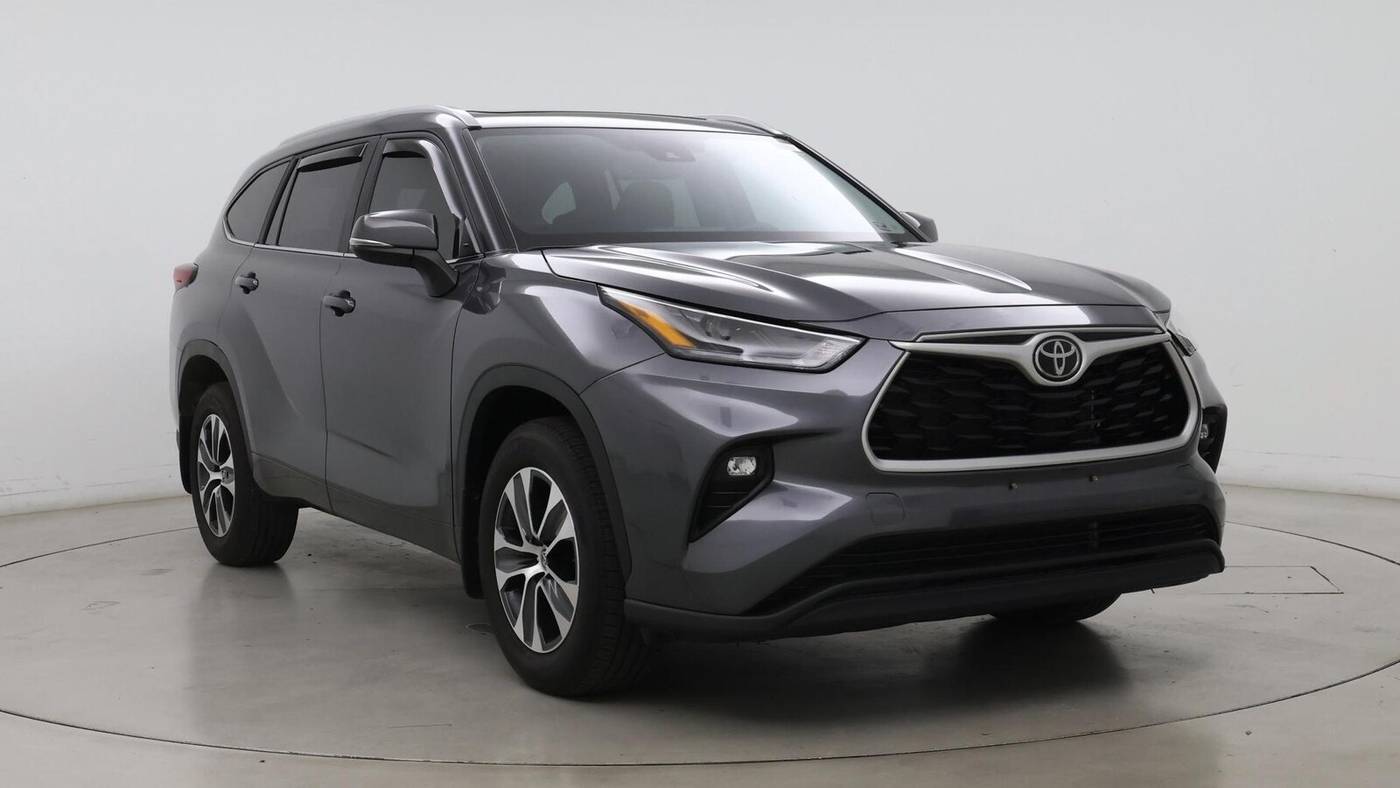 2023 Toyota Highlander XLE — SUV — 30,897 mi — Tuscaloosa, AL