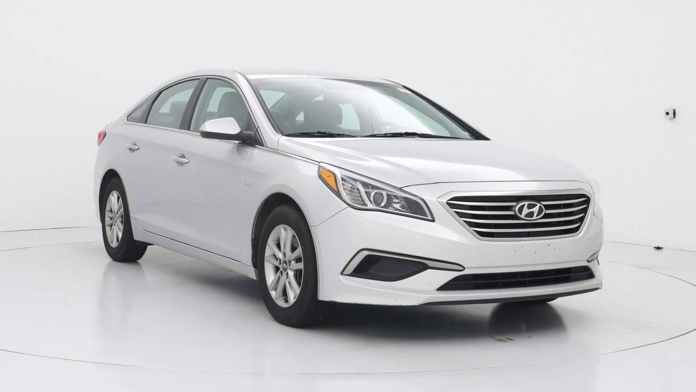 2016 Hyundai Sonata SE — Sedan — 96,805 mi — Tuscaloosa, AL