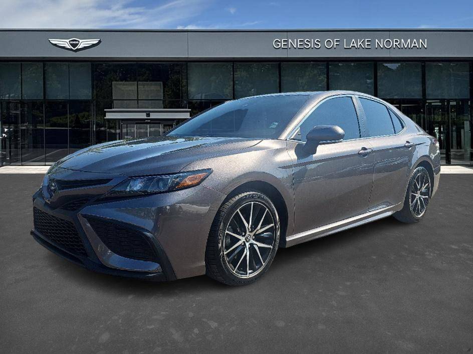 2023 Toyota Camry Hybrid SE — Sedan — 42,357 mi — Cornelius, NC