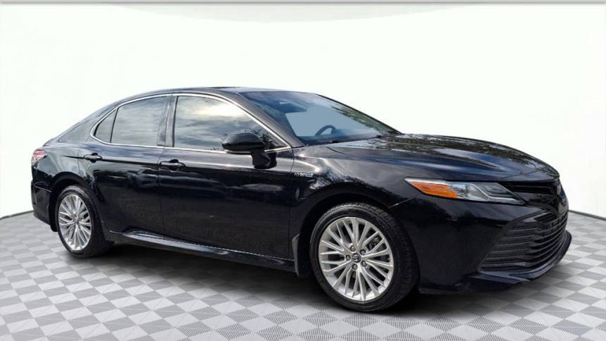 2018 Toyota Camry Hybrid XLE — Sedan — 71,741 mi — Orlando, FL