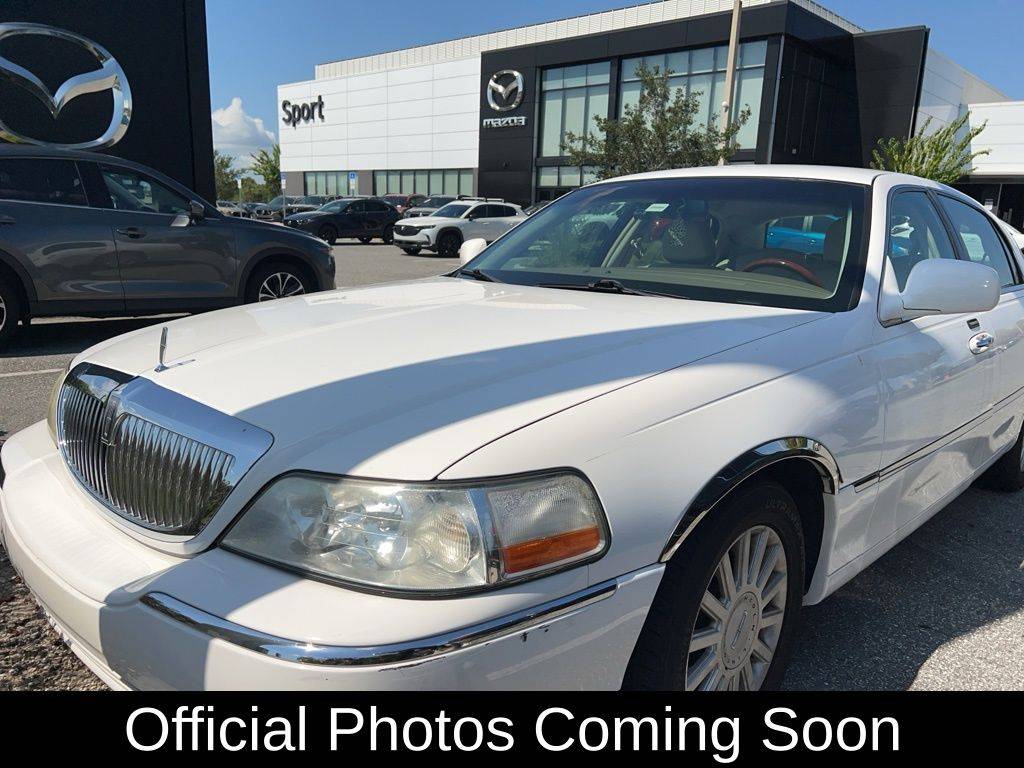 2005 Lincoln Town Car Signature Limited — Sedan — 170,774 mi — Orlando, FL