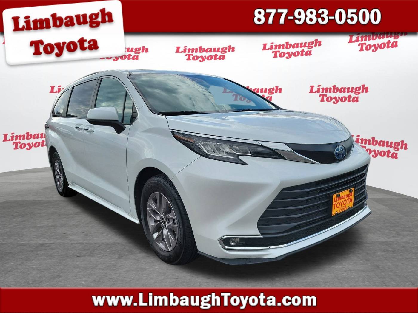 2023 Toyota Sienna XLE — Minivan — 58,316 mi — Birmingham, AL