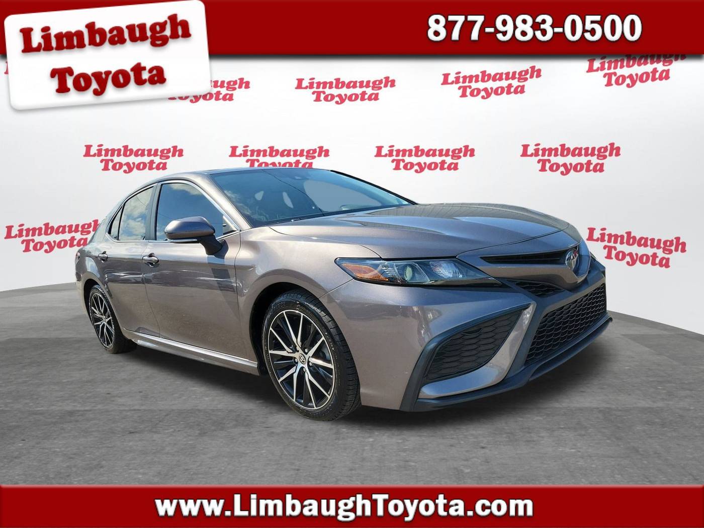 2022 Toyota Camry Hybrid SE — Sedan — 53,816 mi — Birmingham, AL