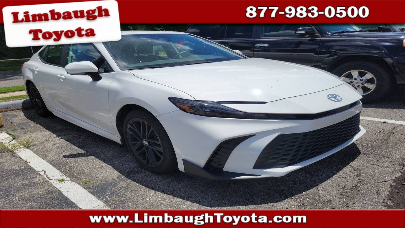 2025 Toyota Camry SE — Sedan — 10,413 mi — Birmingham, AL