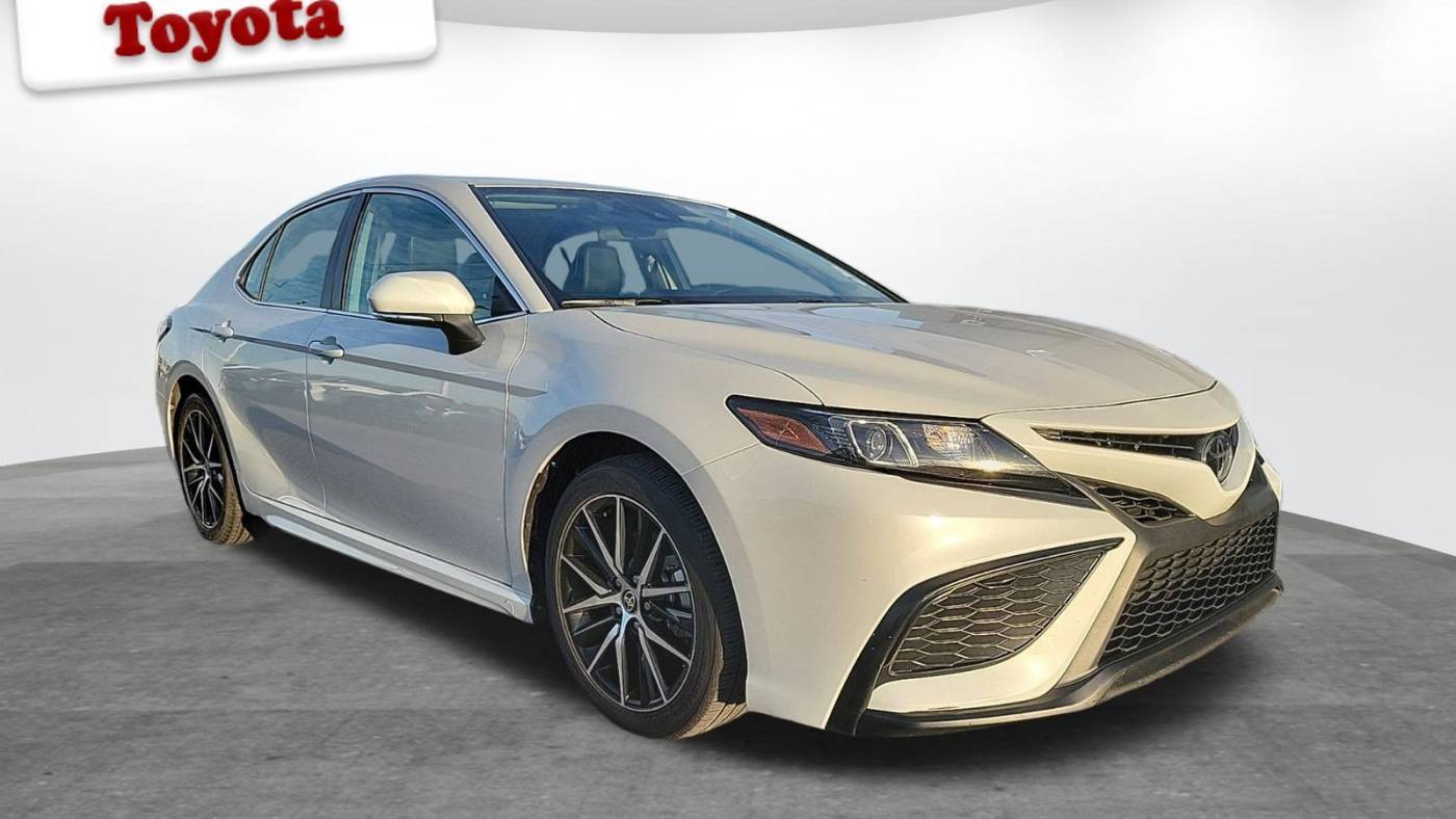 2023 Toyota Camry SE — Sedan — 65,489 mi — Birmingham, AL