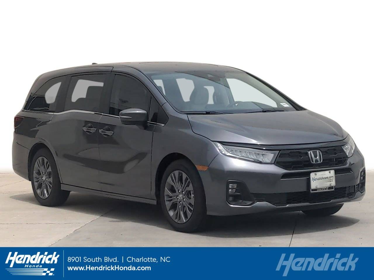 2025 Honda Odyssey Touring — Minivan — 1,337 mi — Charlotte, NC