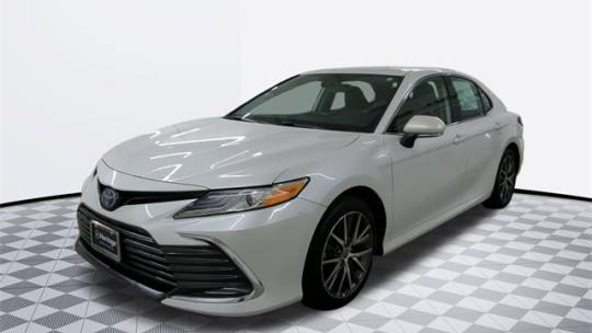 2022 Toyota Camry Hybrid XLE — Sedan — 13,793 mi — Baltimore, MD