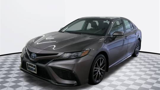 2024 Toyota Camry Hybrid SE — Sedan — 28,111 mi — Baltimore, MD