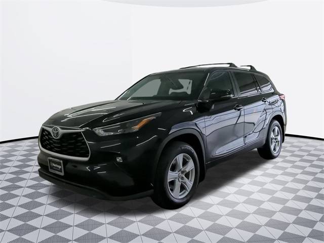 2023 Toyota Highlander LE — SUV — 31,011 mi — Baltimore, MD