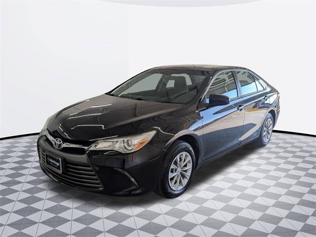 2017 Toyota Camry LE — Sedan — 86,190 mi — Baltimore, MD