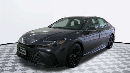 2025 Toyota Camry SE — Sedan — 3,223 mi — Baltimore, MD