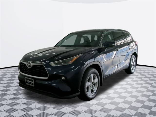 2022 Toyota Highlander LE — SUV — 21,253 mi — Baltimore, MD
