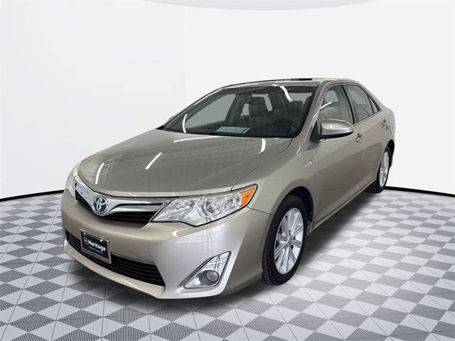 2014 Toyota Camry Hybrid LE — Sedan — 143,484 mi — Baltimore, MD