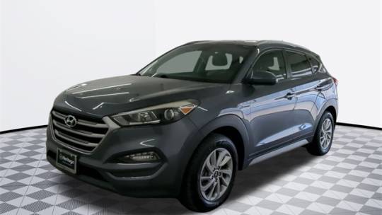 2017 Hyundai Tucson SE — SUV — 81,990 mi — Baltimore, MD