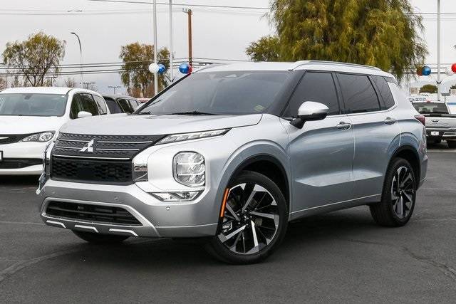 2024 Mitsubishi Outlander SEL — SUV — 10,624 mi — Las Vegas, NV