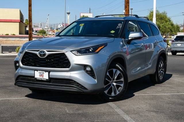 2022 Toyota Highlander LE — SUV — 25,305 mi — Las Vegas, NV