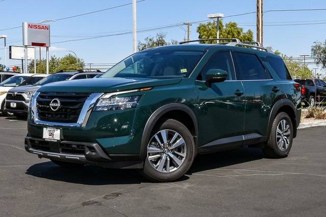 2024 Nissan Pathfinder SL — SUV — 18,966 mi — Las Vegas, NV