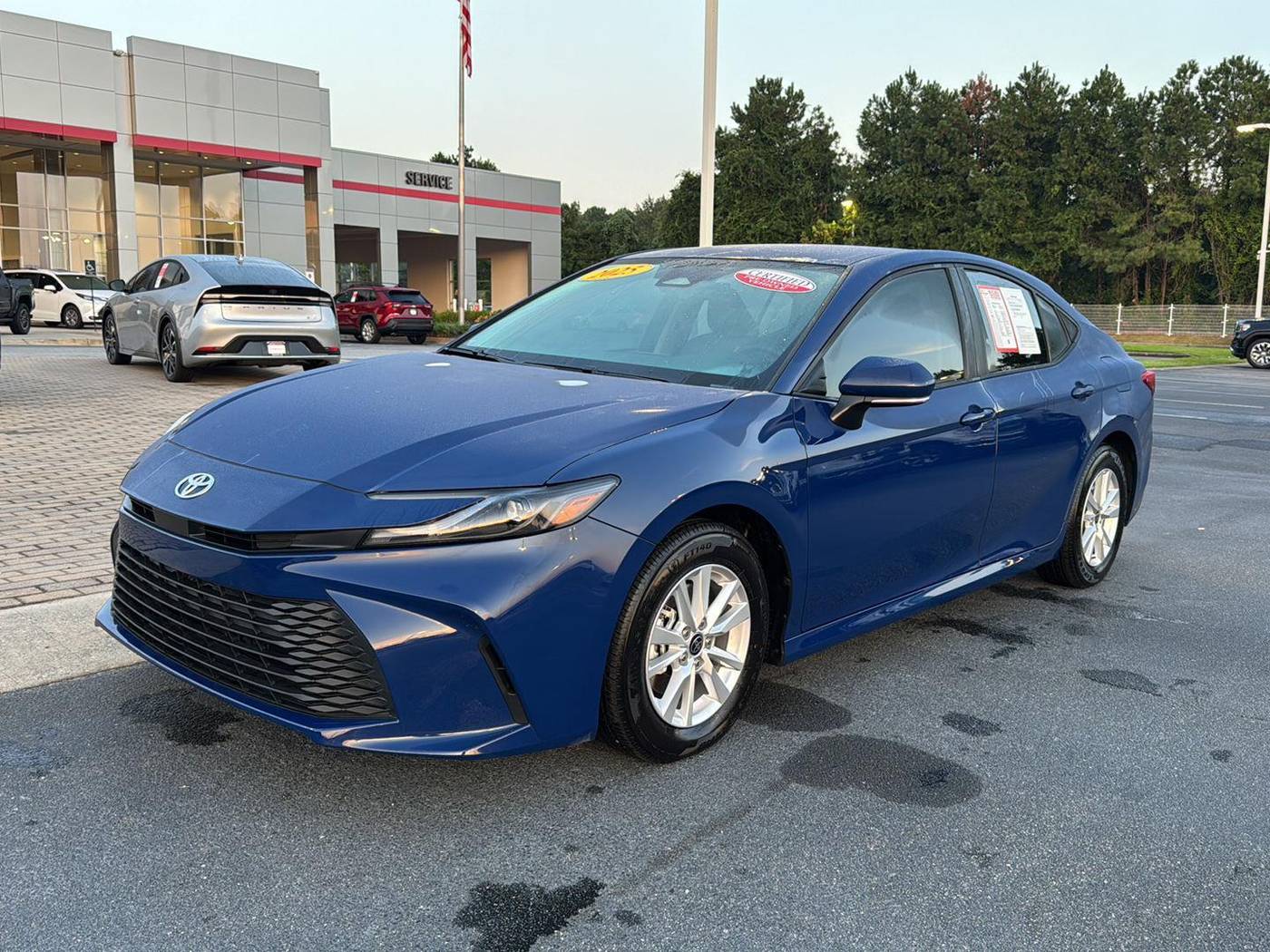 2025 Toyota Camry Hybrid LE — Sedan — 10,700 mi — Macon, GA