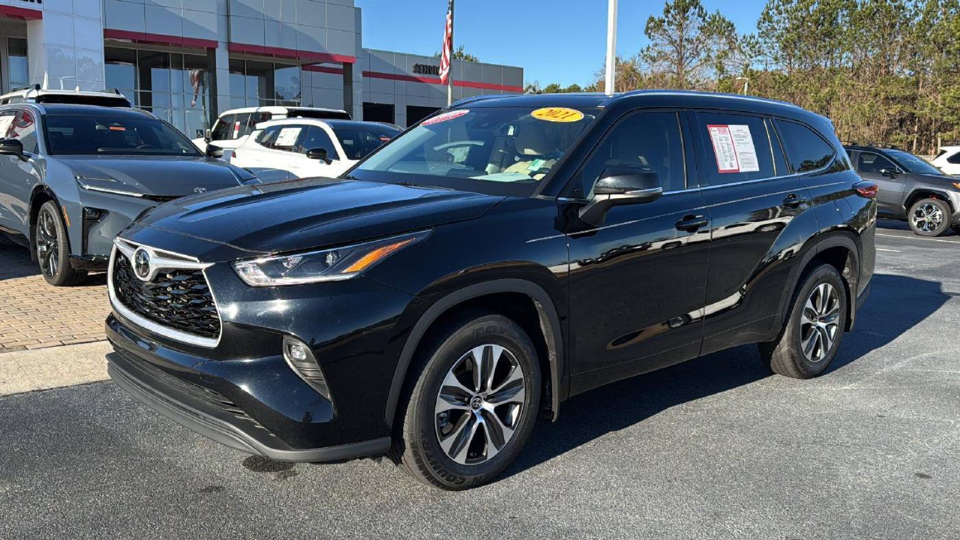 2021 Toyota Highlander XLE — SUV — 54,317 mi — Macon, GA