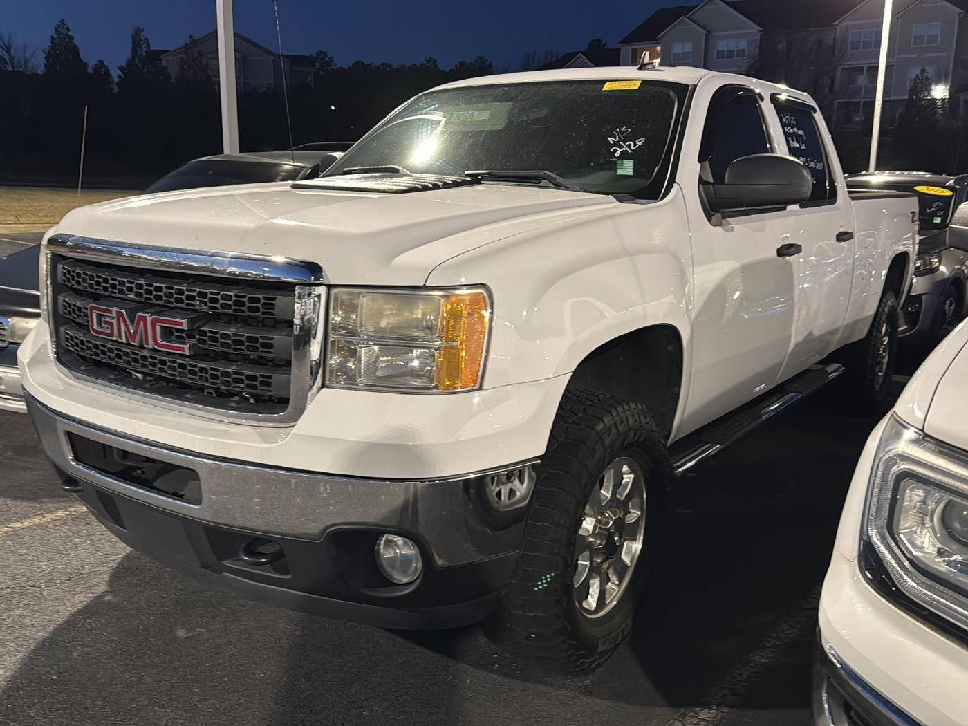 2011 GMC Sierra 2500HD SLE — Pickup Truck — 217,390 mi — Macon, GA