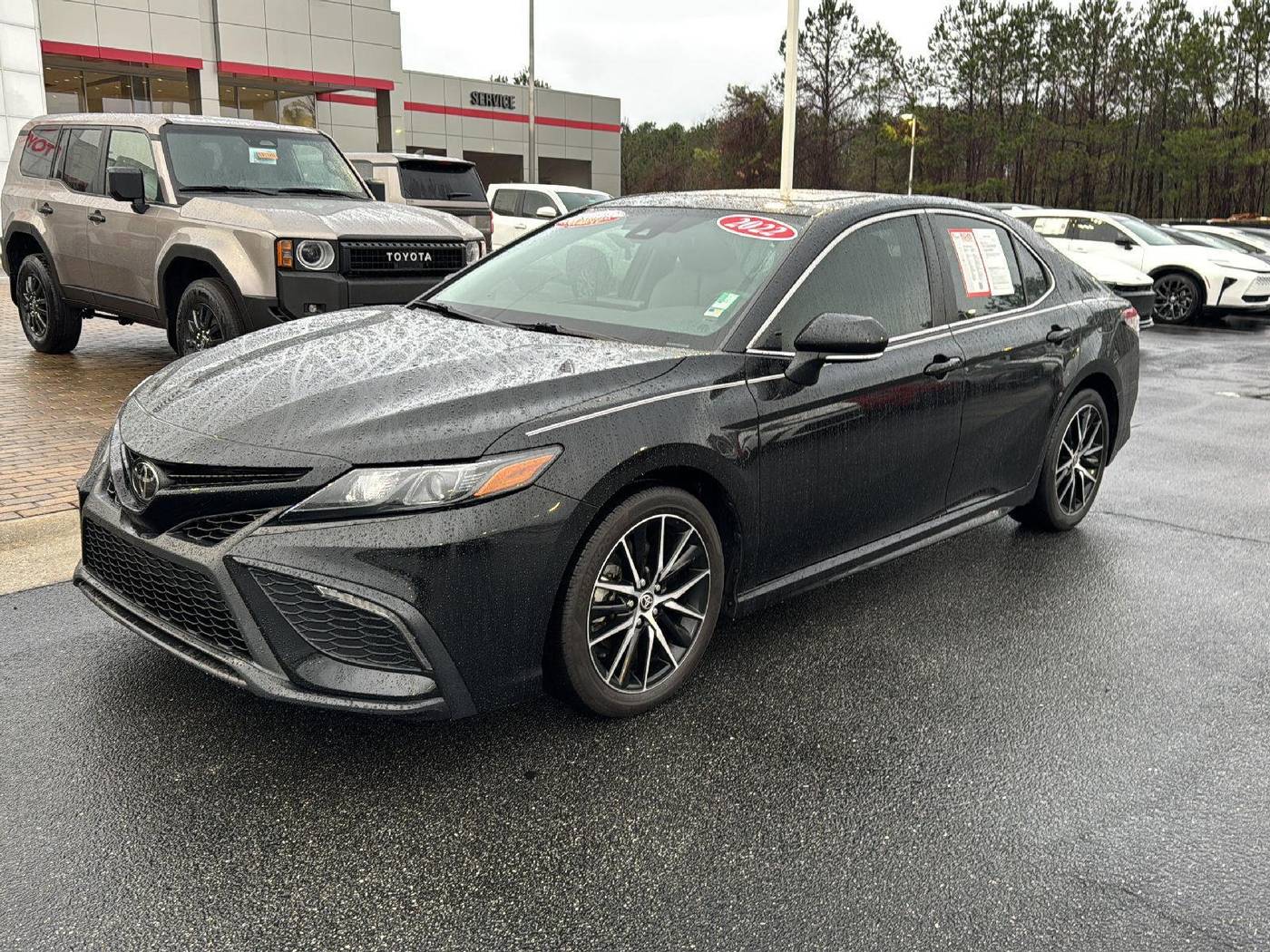 2022 Toyota Camry SE — Sedan — 10,799 mi — Macon, GA