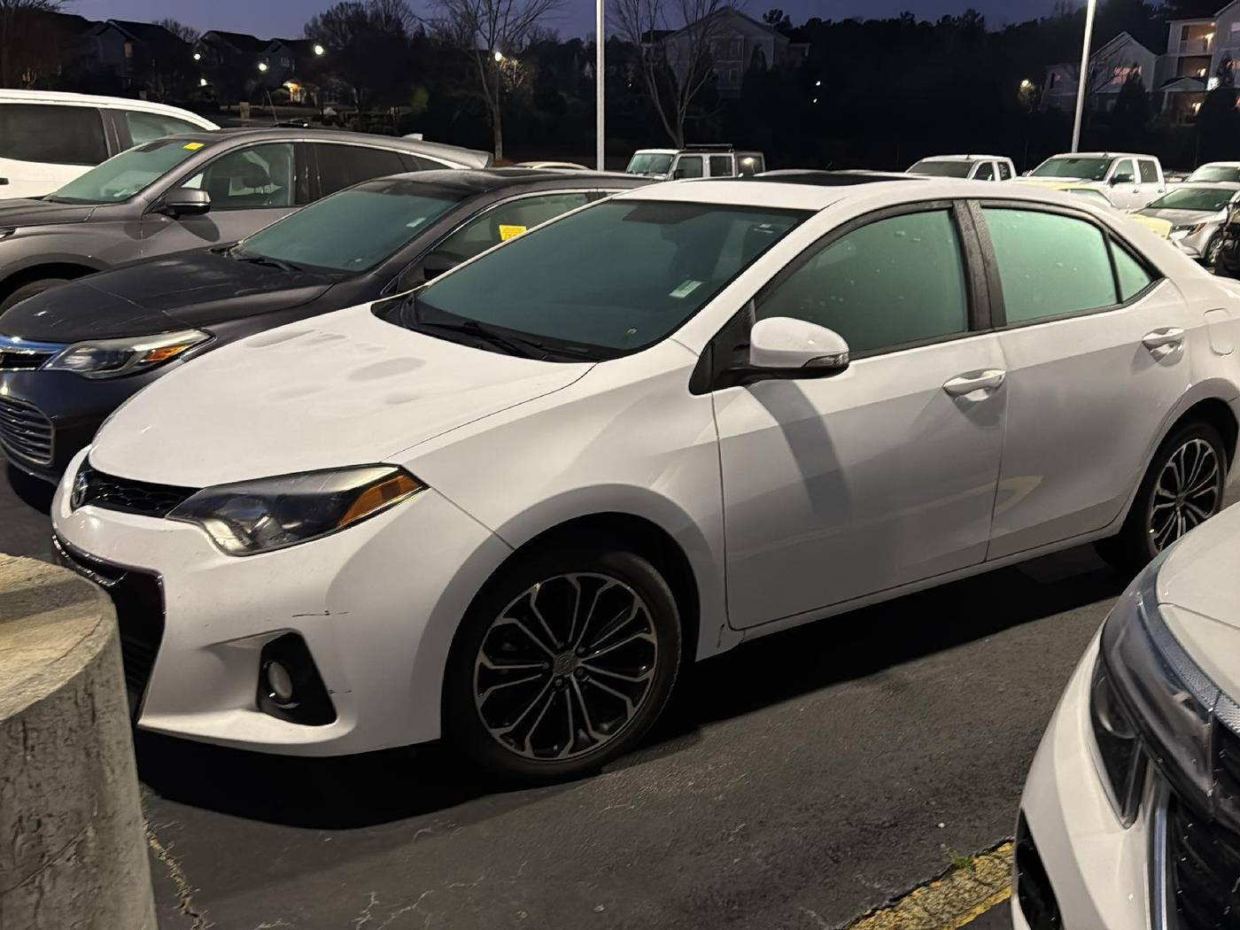 2015 Toyota Corolla L — Sedan — 123,987 mi — Macon, GA