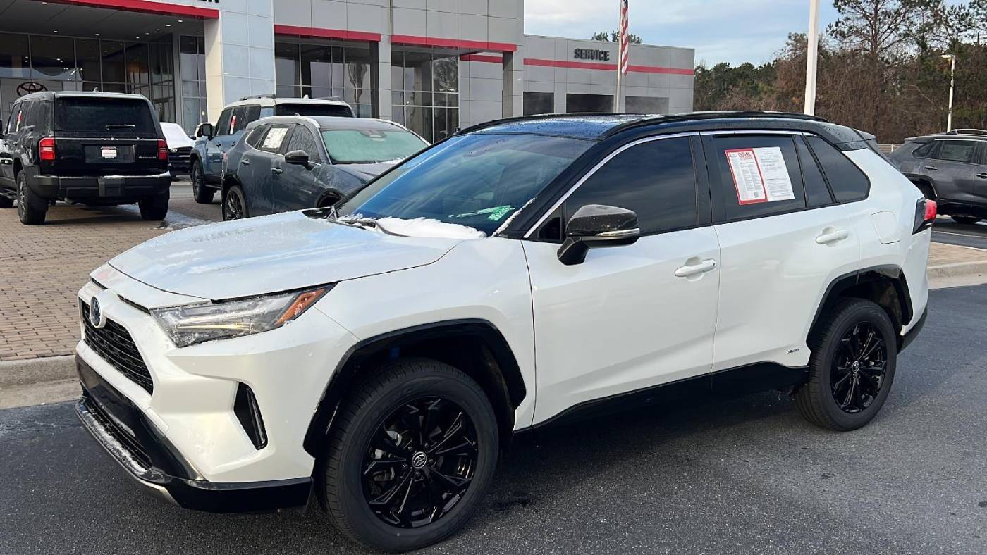 2023 Toyota RAV4 Hybrid XSE — SUV — 30,631 mi — Macon, GA