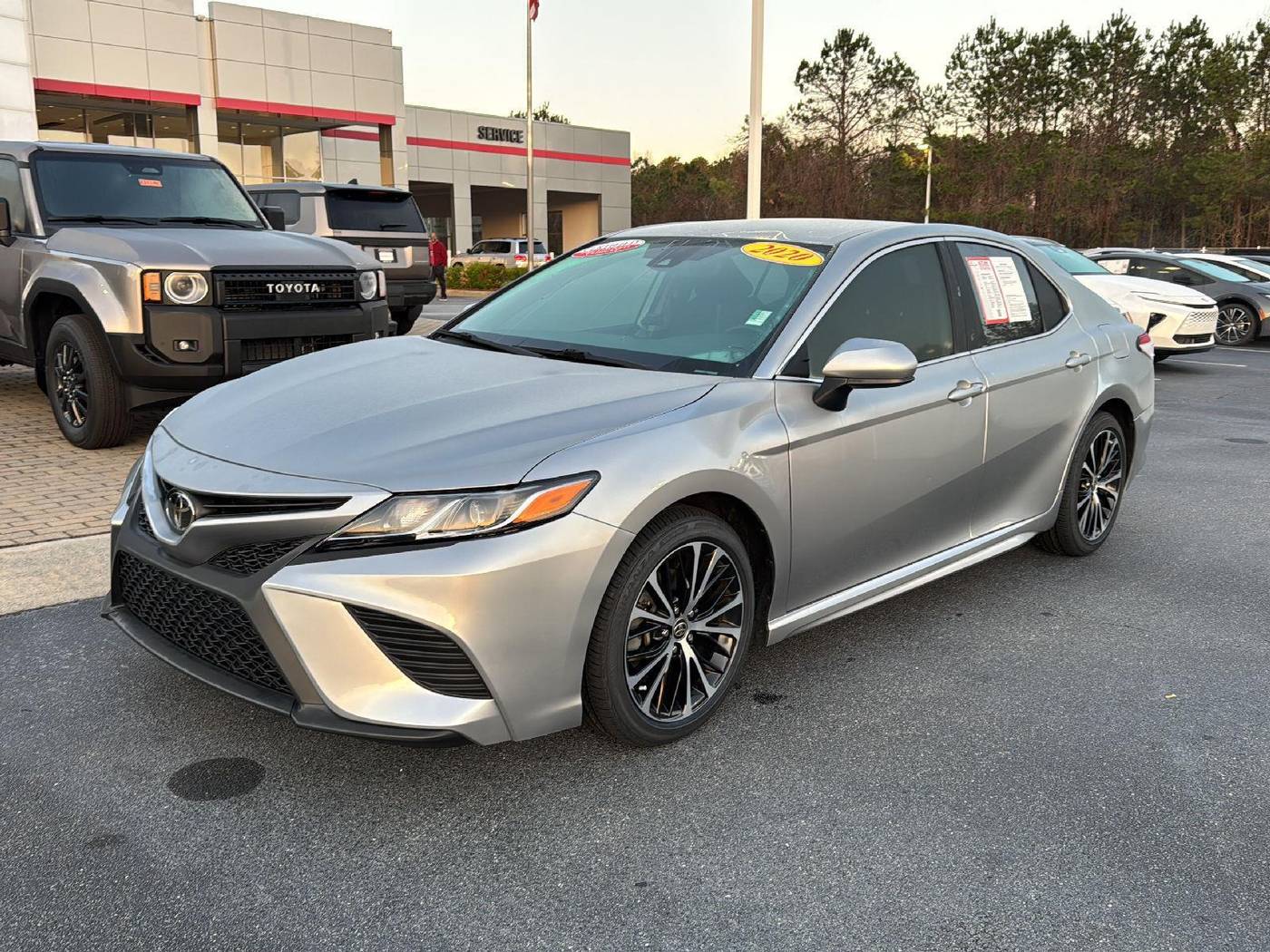 2020 Toyota Camry SE — Sedan — 29,289 mi — Macon, GA