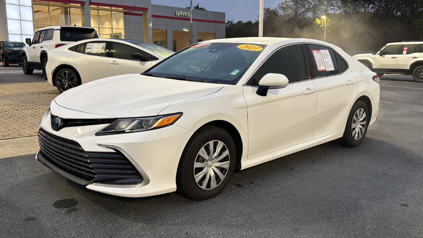 2023 Toyota Camry Hybrid LE — Sedan — 12,547 mi — Macon, GA