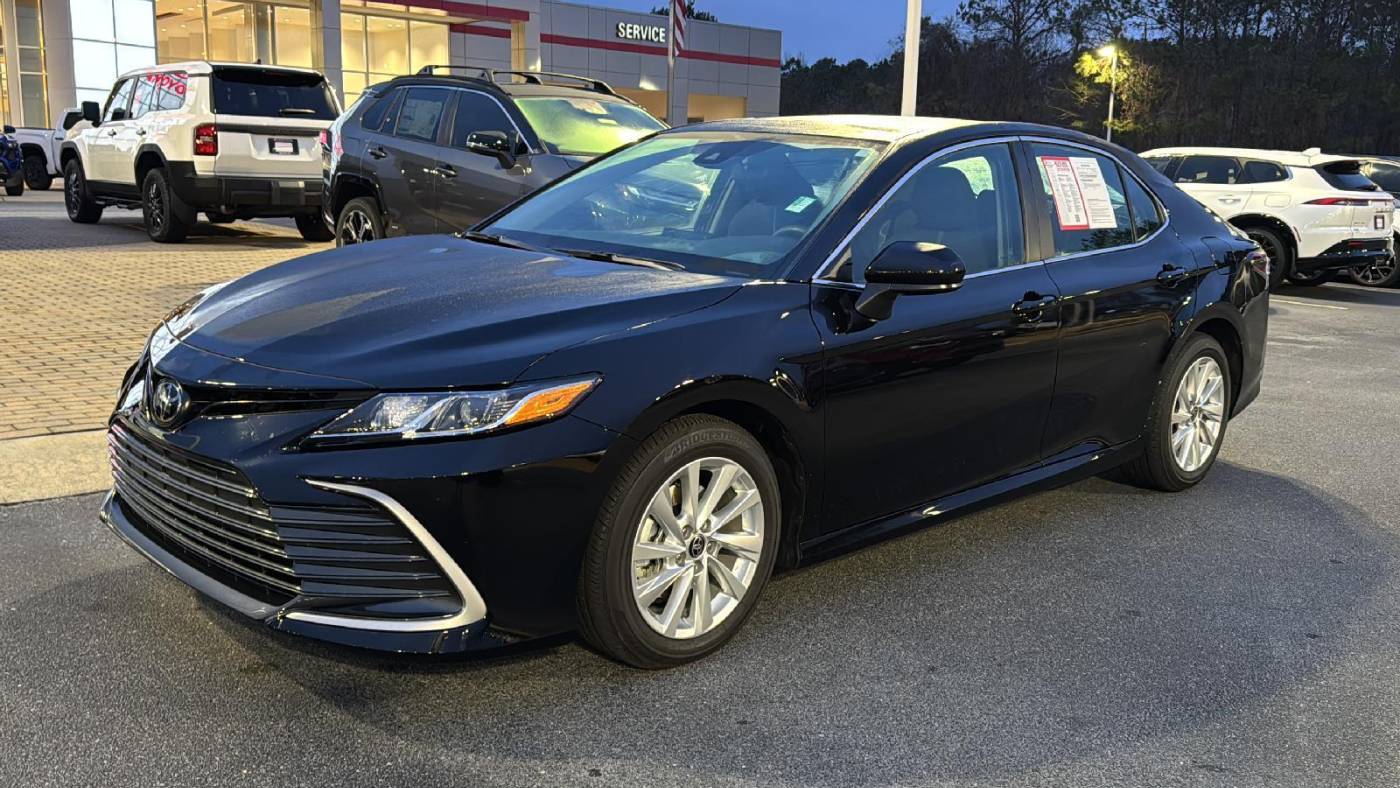 2023 Toyota Camry LE — Sedan — 11,720 mi — Macon, GA