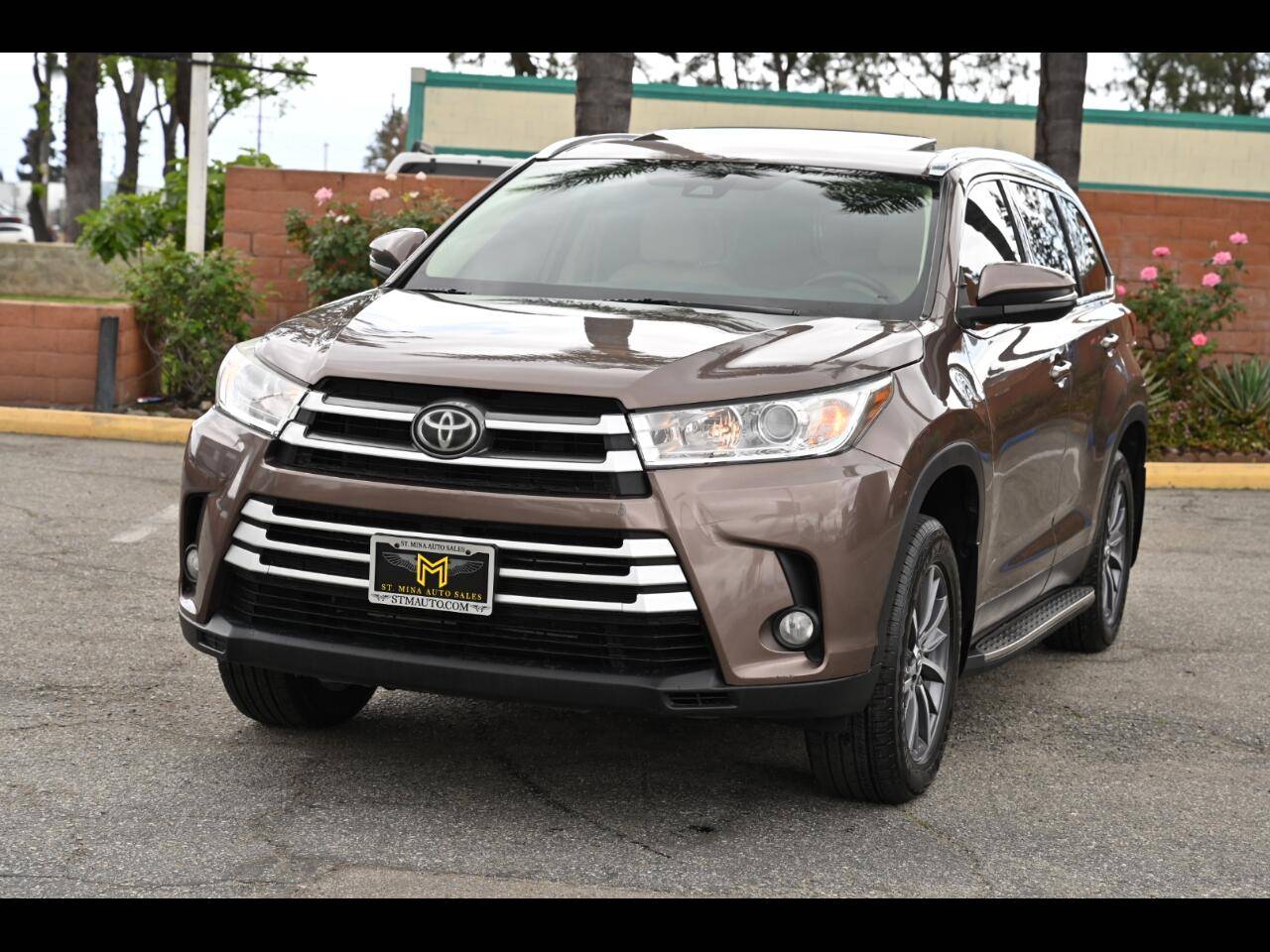 2019 Toyota Highlander XLE — SUV — 80,252 mi — Montclair, CA
