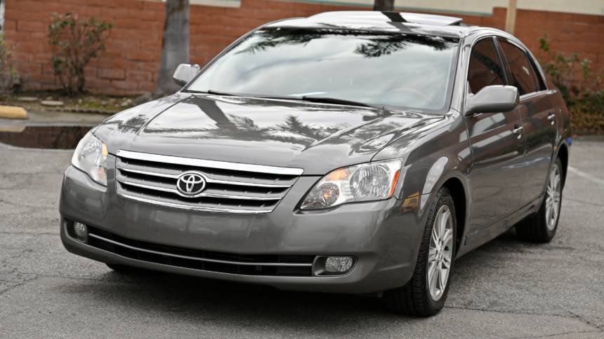 2006 Toyota Avalon Limited — Sedan — 101,247 mi — Montclair, CA