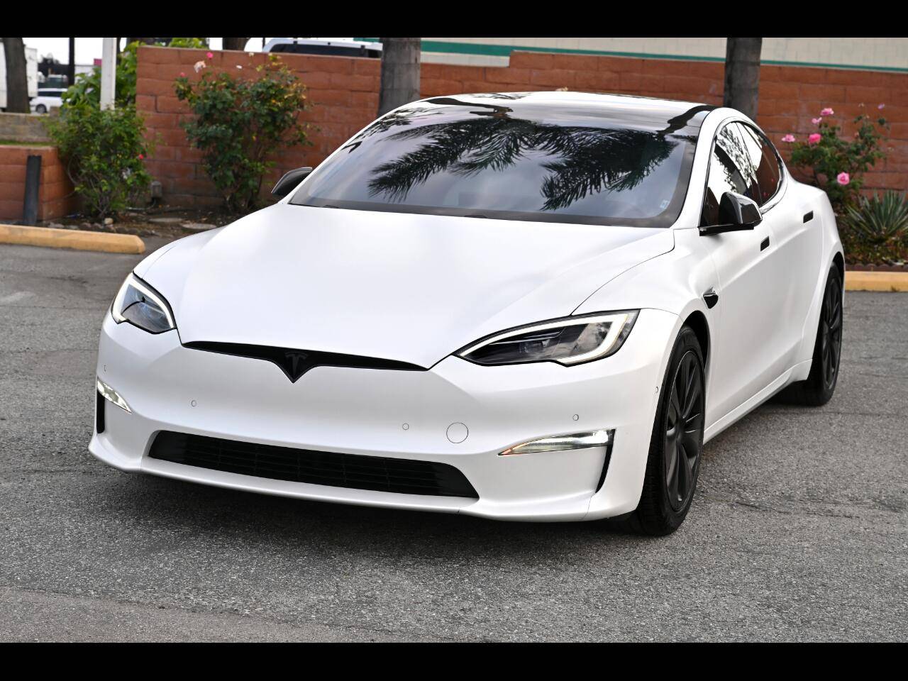 2022 Tesla Model S Long Range — Hatchback — 37,510 mi — Montclair, CA