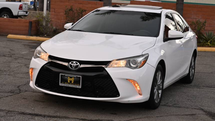 2017 Toyota Camry SE — Sedan — 62,095 mi — Montclair, CA
