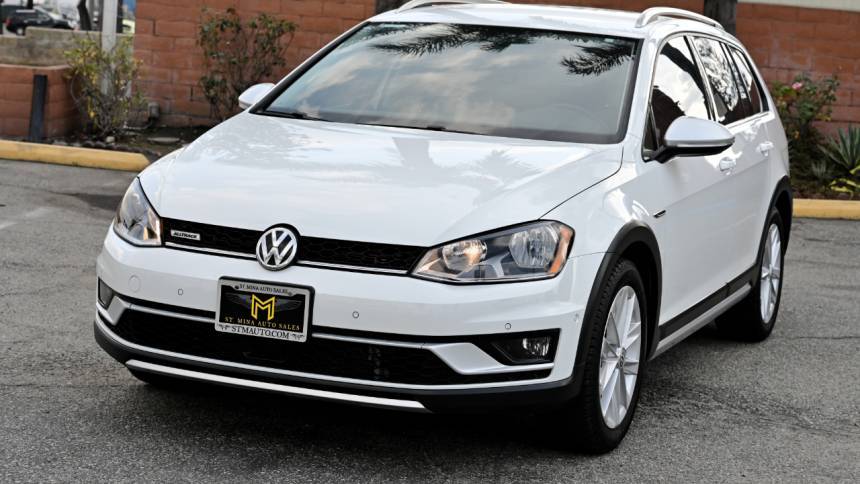 2017 Volkswagen Golf Alltrack S — Wagon — 53,106 mi — Montclair, CA