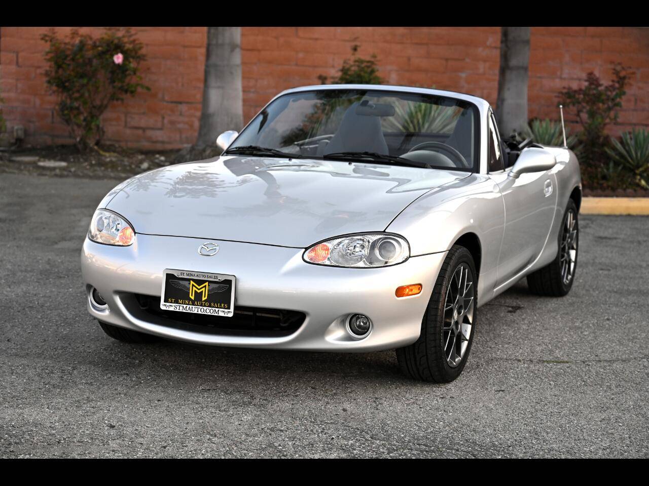 2004 Mazda MX-5 Miata Cloth — Convertible — 31,648 mi — Montclair, CA