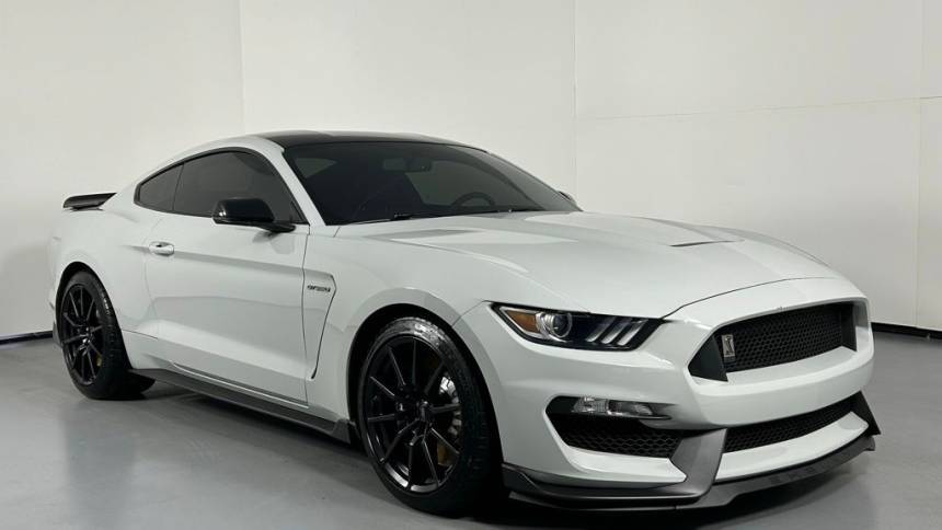2017 Ford Mustang Shelby GT350 — Coupe — 32,833 mi — Westampton, NJ