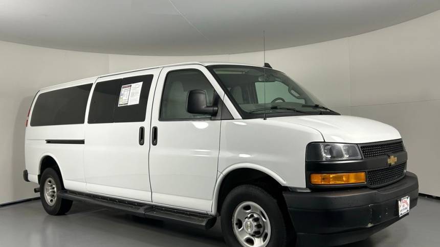 2022 Chevrolet Express Passenger LS — Passenger Van — 46,707 mi — Westampton, NJ