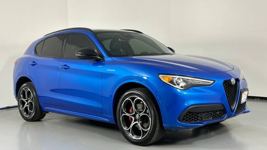 2022 Alfa Romeo Stelvio Veloce