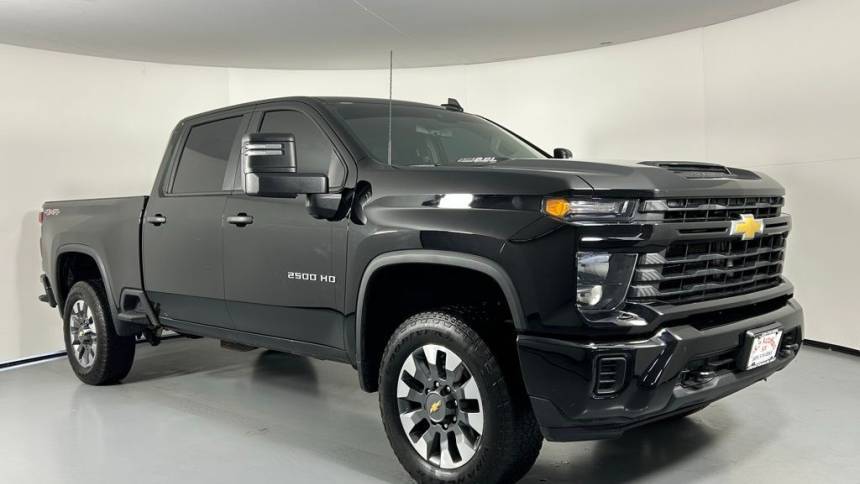 2024 Chevrolet Silverado 2500HD Custom