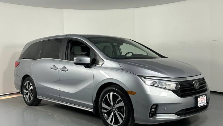 2021 Honda Odyssey Touring — Minivan — 47,813 mi — Westampton, NJ