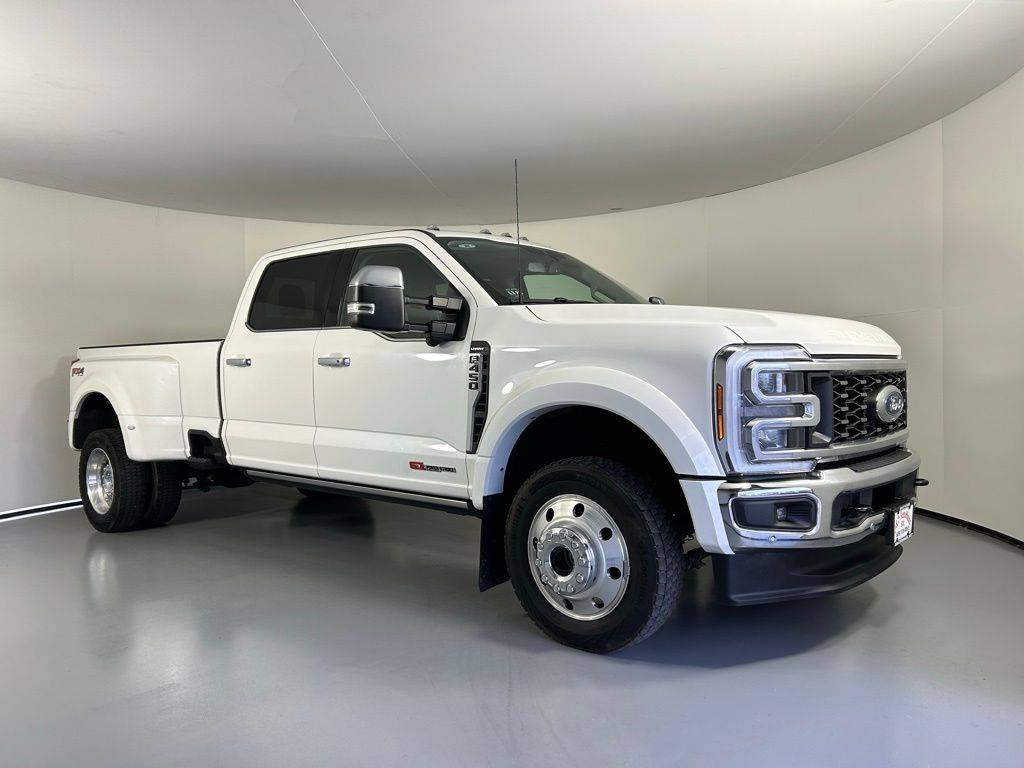 2025 Ford Super Duty F-450 LARIAT — Pickup Truck — 17,050 mi — Westampton, NJ