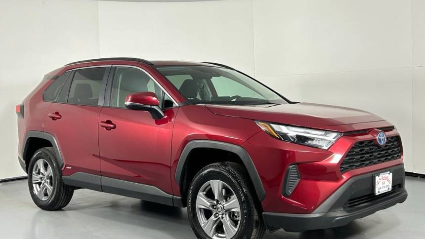 2024 Toyota RAV4 Hybrid XLE — SUV — 12,537 mi — Westampton, NJ